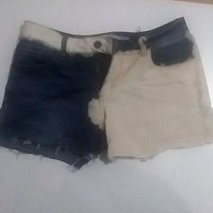 !It Jeans Color Block White/Blue Shorts